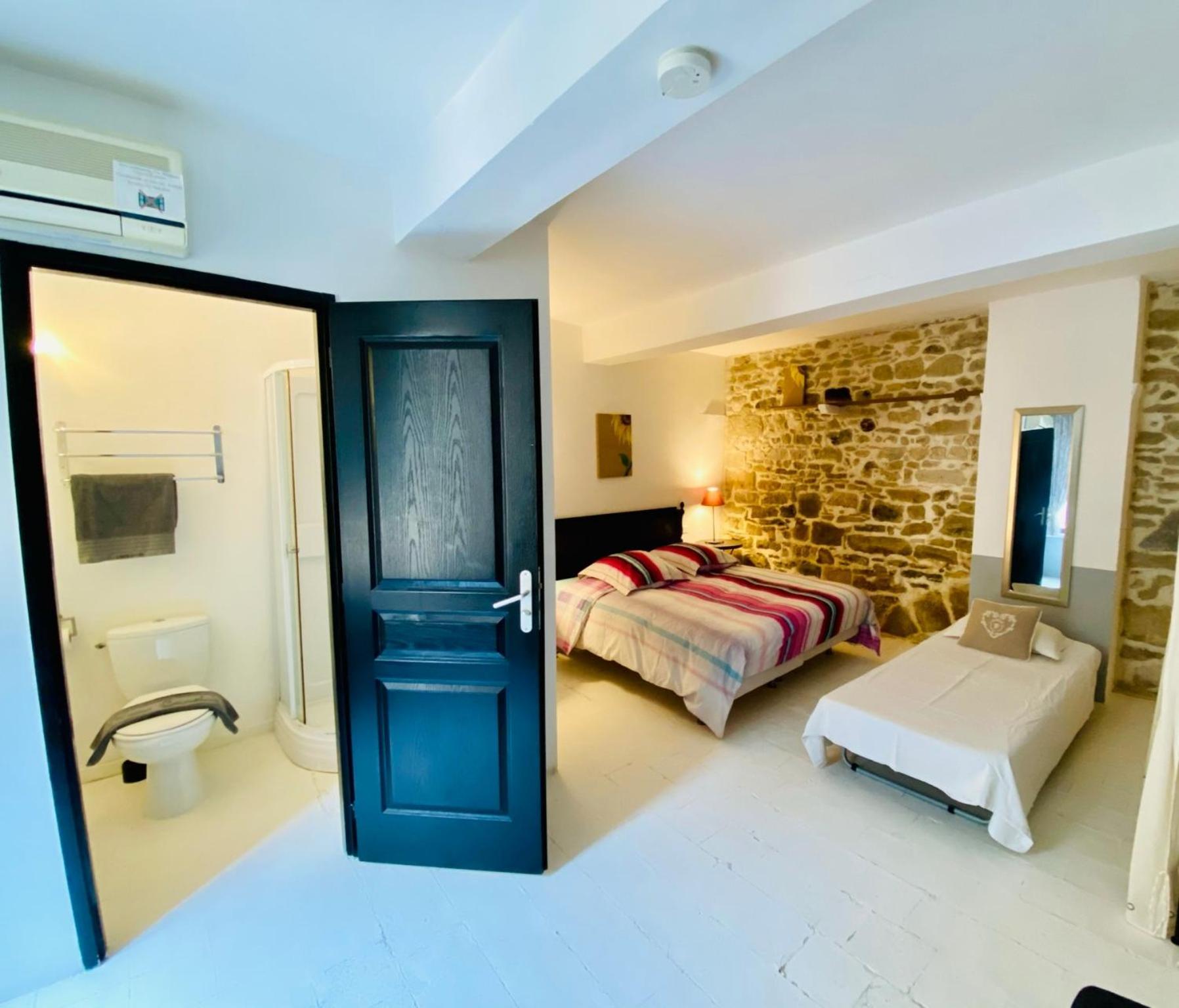 Les Chambres De La Villa Eugenie Lézignan-Corbières Exterior foto