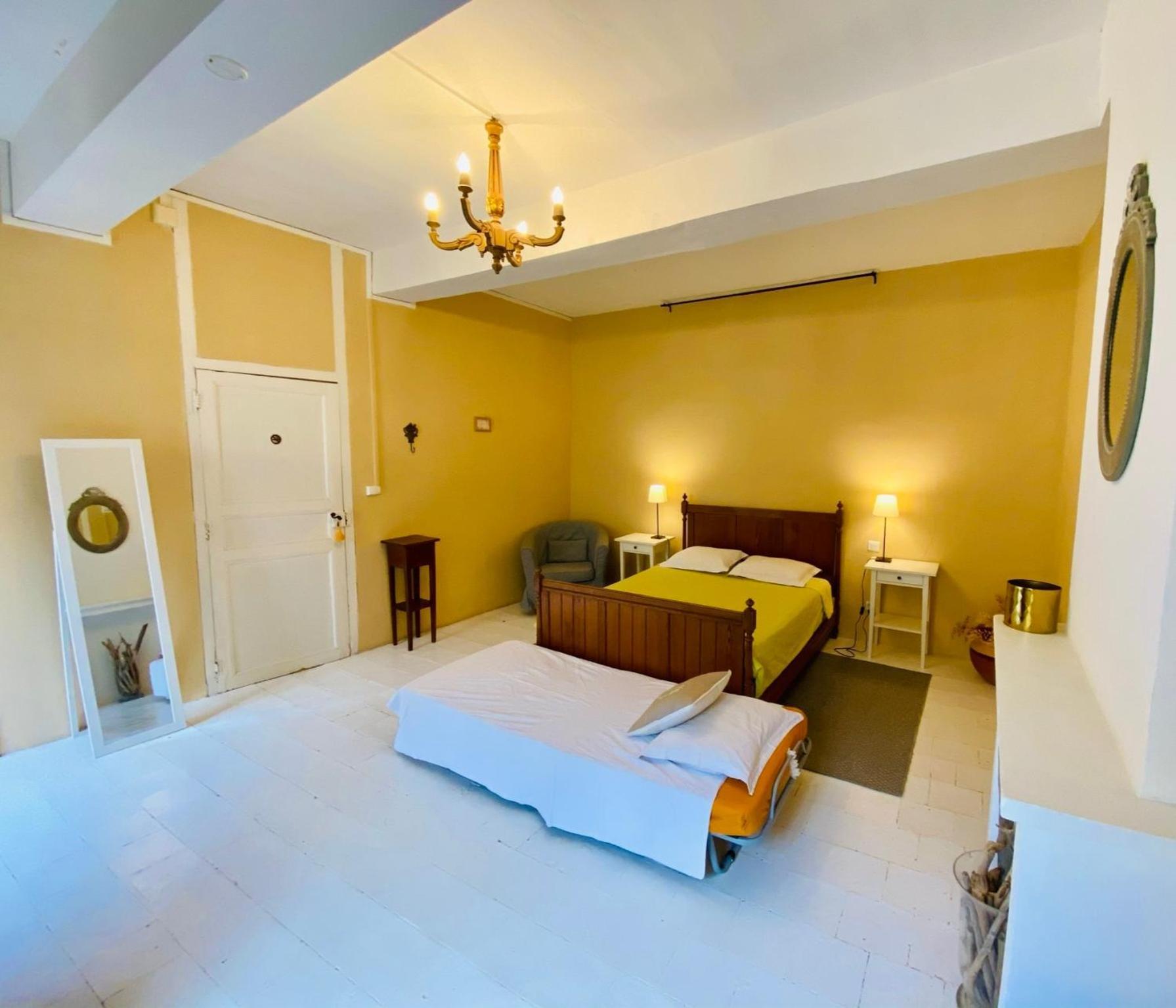 Les Chambres De La Villa Eugenie Lézignan-Corbières Exterior foto